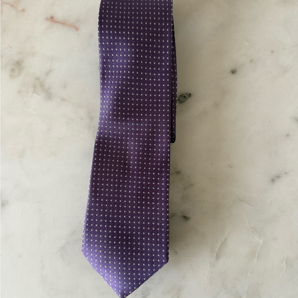 Elegant Purple Men's Skinny Tie - Picture 2 of 4